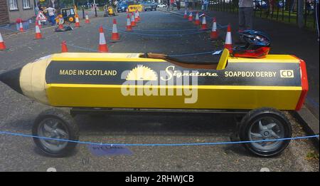 Una scena all'annuale Soap Box Race, Castle Douglas, Dumfries & Galloway, Scozia, 2023 Foto Stock