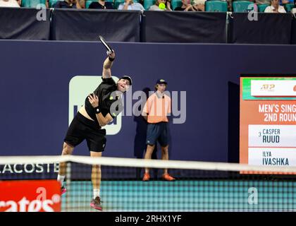 IO Ivashka in azione - Florida, USA, Miami Open Tennis, marzo 2023, Hard Rock Stadium, foto: Chris Arjoon/Credit Foto Stock