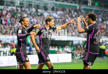 Jubilation M, da sinistra a destra Leroy SANE (M), Leon GORETZKA (M), Jamal MUSIALA (M) Soccer 1st Bundesliga, 1st Matchday, SV Werder Bremen (HB) - FC Bayern Monaco (M) 0: 4, AM 18 agosto 2023 a Brema/ Germania. Le normative #DFL vietano qualsiasi uso di fotografie come sequenze di immagini e/o quasi-video # Foto Stock