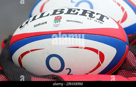 Aviva Stadium, Dublino, Irlanda. 19 agosto 2023. Summer Rugby International, Irlanda contro Inghilterra; le palle di gioco aspettano i giocatori credito: Action Plus Sports/Alamy Live News Foto Stock