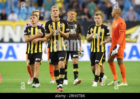 Arnhem, Paesi Bassi. 19 agosto 2023. ARNHEM, PAESI BASSI - 19 AGOSTO: {Persons} durante il match olandese Eredivisie tra Vitesse e PSV al GelreDome il 19 agosto 2023 ad Arnhem, Paesi Bassi. (Foto di Ben Gal/Orange Pictures) credito: Orange Pics BV/Alamy Live News Foto Stock