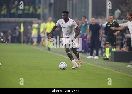 Genova, Italia. 19 agosto 2023. Kayode dell'Ace Fiorentina durante la partita di serie A italiana tra Genoa CFC e ACF Fiorentina il 19 agosto 2023 allo stadio Luigi Ferraris di Genova. Photo Nderim KACELI Credit: Independent Photo Agency/Alamy Live News Foto Stock