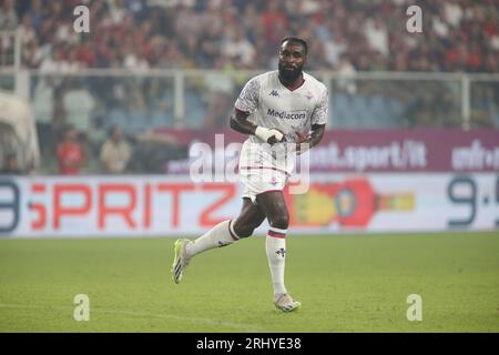 M'bala Nzola dell'ACF Fiorentina durante la partita di serie A italiana tra Genoa CFC e ACF Fiorentina il 19 agosto 2023 a Luigi Ferraris sta Foto Stock