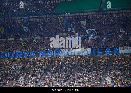 Milano, Italia. 19 agosto 2023. Inter Supporters curva Nord Milano durante l'Inter - FC Internazionale vs AC Monza, partita di calcio di serie A A Milano, 19 agosto 2023 crediti: Agenzia fotografica indipendente/Alamy Live News Foto Stock