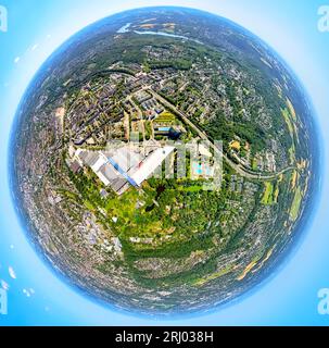 Vista aerea, Messe Essen, Grugahalle e Grugapark, superstrada A52, Globe, fisheye shot, 360 gradi, Tiny World, Rüttenscheid, Essen, Ruhrgebiet, no Foto Stock