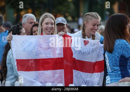 I tifosi arrivano durante la partita finale della Coppa del mondo femminile FIFA 2023 Spain Women vs England Women allo Stadium Australia, Sydney, Australia, 20 agosto 2023 (foto di Patrick Hoelscher/News Images) Foto Stock