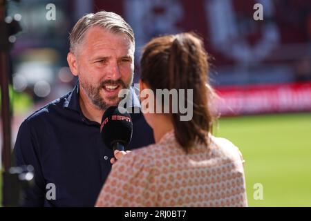 Utrecht, Paesi Bassi. 20 agosto 2023. UTRECHT, PAESI BASSI - 20 AGOSTO: Allenatore Michael Silberbauer dell'FC Utrecht durante la partita olandese Eredivisie tra FC Utrecht e SC Heerenveen allo Stadion Galgenwaard il 20 agosto 2023 a Utrecht, Paesi Bassi. (Foto di /Orange Pictures) credito: Orange Pics BV/Alamy Live News Foto Stock