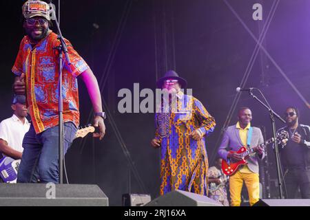 Glanusk Park, Regno Unito. Domenica 20 agosto 2023. Kanda Bongo Man si esibisce al Green Man Festival 2023 a Glanusk Park, Brecon Beacons, Galles. Data foto: Domenica 20 agosto 2023. Il credito fotografico dovrebbe leggere: Richard Gray/Alamy Live News Foto Stock