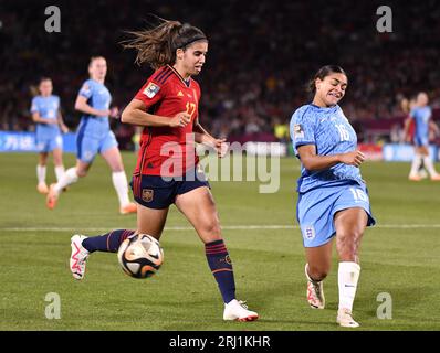 Sydney, Australia. 20 agosto 2023. L'inglese Jessica Carter si prepara all'alba Redondo della Spagna durante la finale della Coppa del mondo femminile FIFA 2023 allo Stadium Australia di Sydney, Australia Credit: Kleber Osorio/ Alamy Live News Foto Stock