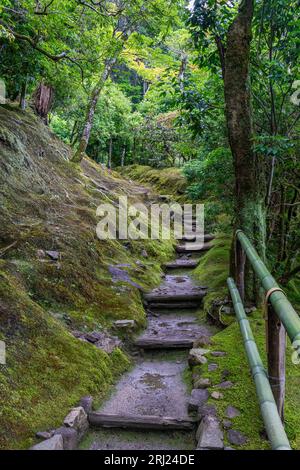 Vista panoramica nel meraviglioso Tempio Ginkaku-ji di Kyoto. Giappone. Foto Stock