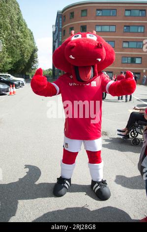 Wrexham AFC contro Swindon Town giocata a Wrexham 90 min di azione terminando 5 pareggi totali (Terry Scott / SPP) Foto Stock