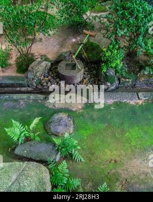 Vista panoramica nel bellissimo tempio Tenryu-ji di Kyoto. Giappone. Foto Stock