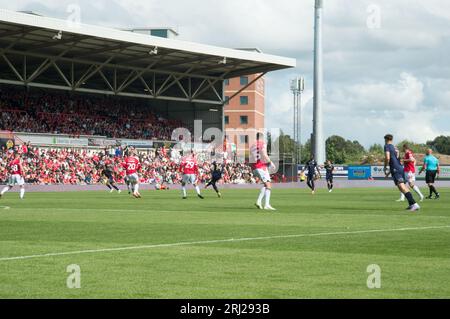 Wrexham AFC contro Swindon Town giocata a Wrexham 90 min di azione terminando 5 pareggi totali (Terry Scott / SPP) Foto Stock