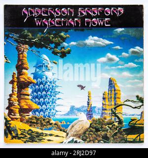 Copertina LP dell'omonimo album di debutto del gruppo progressive rock Anderson Bruford Wakeman Howe, tutti ex membri degli Yes, che è stato pubblicato nel 1989 Foto Stock