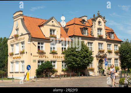 L'hotel boutique a cinque stelle Podewils Hotel by Motlawa River nel centro storico di Danzica, Polonia, Europa, UE Foto Stock