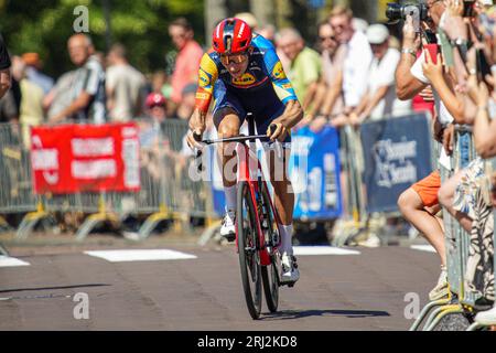 Etten Leur, Paesi Bassi. 20 agosto 2023. ETTEN-LEUR, PAESI BASSI - 20 AGOSTO: Bauke Mollema durante il Profwielerronde Etten-Leur il 20 agosto 2023 a Etten-Leur, Paesi Bassi. (Foto di Gabriel Calvino Alonso/Orange Pictures) credito: Orange Pics BV/Alamy Live News Foto Stock