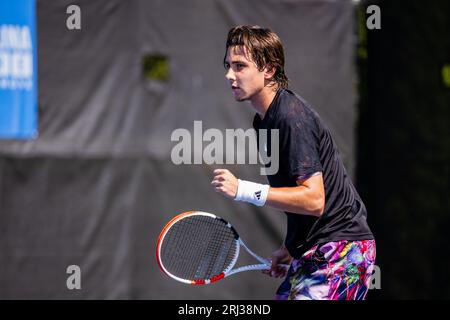 20 agosto 2023: Alexander Shevchenko festeggia dopo aver segnato un punto contro Marc-Andrea Huesler durante il primo turno del Winston-Salem Open 2023 al Wake Forest Tennis Complex di Wnston-Salem, NC. (Scott Kinser) Foto Stock