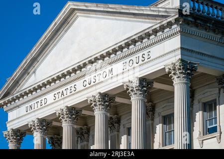 Immagine esterna della prestigiosa United States Custom House nel centro di Charleston, South Carolina, USA Foto Stock