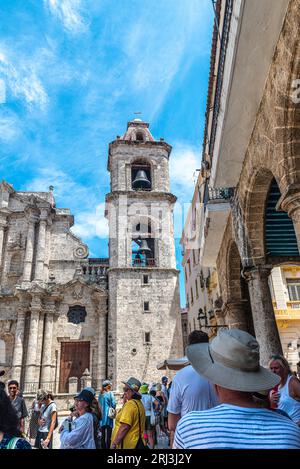 Cuba. L'Avana vecchia. La cattedrale dell'Avana (Catedral de San Cristóbal) è una delle undici cattedrali cattoliche dell'isola. Foto Stock