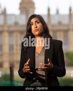 Londra, Inghilterra, Regno Unito. 21 agosto 2023. Il Ministro per i bambini, le famiglie e il benessere CLAIRE COUTINHO è presente a Westminster durante il turno mattutino dei media. (Immagine di credito: © Tayfun salci/ZUMA Press Wire) SOLO USO EDITORIALE! Non per USO commerciale! Foto Stock