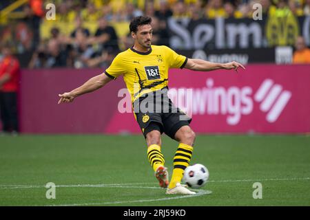 Dortmund/ Germania. 19/08/2023, Mats HUMMELS (DO), azione, azione singola, calcio 1st Bundesliga, 1° giorno, Borussia Dortmund (DO) - 1° FC Colonia (K) 1:0 il 19 agosto 2023 a Dortmund/Germania. Le normative #DFL vietano qualsiasi uso di fotografie come sequenze di immagini e/o quasi-video # Foto Stock