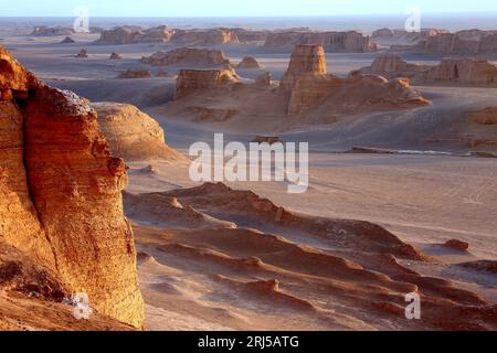 Il Kaluts regione del deserto di LUT. Il luogo più caldo della terra. Iran Foto Stock