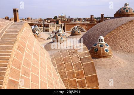 Iran Kashan, città, Hammam Sultan Mir Ahmad, (bagno), tetto Foto Stock