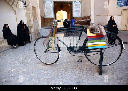 Irán, ciudad, Kashan Kashan, Bazar Khan Amin al-Dowleh Timche dome Foto Stock