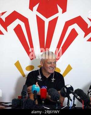 Cardiff, Regno Unito. 21 agosto 2023. Warren Gatland, capo allenatore del Galles alla sua conferenza stampa di annuncio della Coppa del mondo di rugby del Galles 2023 33 al vale Resort, Hensol, South Wales, lunedì 21 agosto 2023. foto di Andrew Orchard/Andrew Orchard fotografia sportiva/ Alamy Live News Credit: Andrew Orchard fotografia sportiva/Alamy Live News Foto Stock