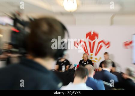 Cardiff, Regno Unito. 21 agosto 2023. Warren Gatland, capo allenatore del Galles alla sua conferenza stampa di annuncio della Coppa del mondo di rugby del Galles 2023 33 al vale Resort, Hensol, South Wales, lunedì 21 agosto 2023. foto di Andrew Orchard/Andrew Orchard fotografia sportiva/ Alamy Live News Credit: Andrew Orchard fotografia sportiva/Alamy Live News Foto Stock