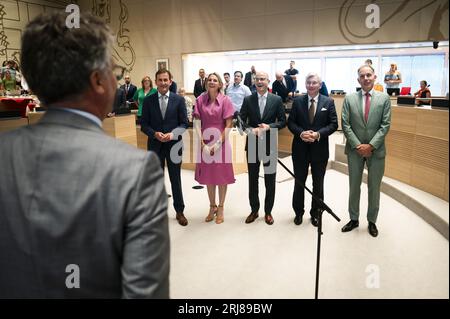 UTRECHT - i nuovi deputati durante l'installazione del nuovo Consiglio di amministrazione dell'Esecutivo Provinciale di Utrecht durante una riunione parlamentare supplementare nella casa provinciale. ANP JEROEN JUMELET netherlands Out - belgium Out Foto Stock