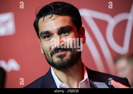 Amburgo, Germania. 21 agosto 2023. ·Lkay Gündogan, calciatore, arriva alla cerimonia "Sport Bild Award 2023" presso le sale d'asta dei pesci. Credito: Christian Charisius/dpa/Alamy Live News Foto Stock