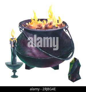 Calderone Witch ad acquerello, candela e cristallo. Illustrazione dipinta a mano di Caldron con fuoco per la clip art di Halloween. Schizzo isolato su sfondo bianco Foto Stock