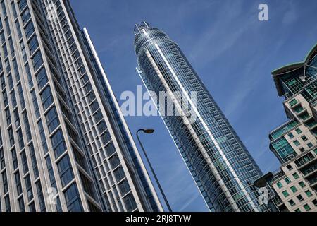 Architettura moderna a Vauxhall Londra Inghilterra Regno Unito Foto Stock