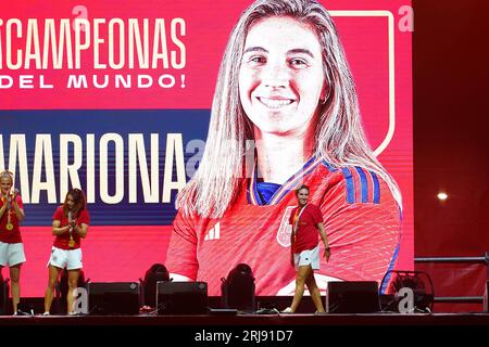 Madrid, Spagna. 22 agosto 2023. I giocatori della squadra spagnola di calcio femminile durante le celebrazioni presso la Plaza del Rey di Madrid.22 agosto 2023. Las Jugadoras de la Seleccion femenina de futbol de España Celebran el titulo de Campeonas del Mundo en Madrid Credit: CORDON PRESS/Alamy Live News Foto Stock