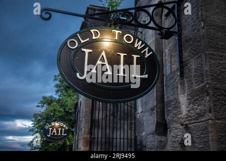 Cartello della prigione di Old Town a Stirling, in Scozia Foto Stock