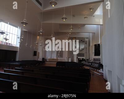 L'interno della chiesa di Olari, Espoo Finlandia Foto Stock