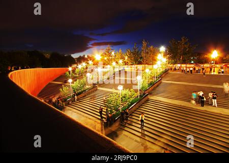 Pechino 13 settembre：il National Grand Theatre di notte il 13 settembre 2012, a Pechino, cina Foto Stock