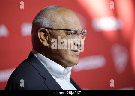 Amburgo, Germania. 21 agosto 2023. Felix Magath arriva alla presentazione dello "Sport Bild Award 2023" nelle sale d'asta del pesce. Credito: Christian Charisius/dpa/Alamy Live News Foto Stock