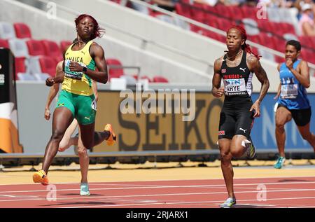 Budapest, Hongrie. 20 agosto 2023. Shericka Jackson di JAM e Michelle-Lee Ahye di TTO, Heat 4 Women's 100 M durante i World Athletics Championships 2023 il 20 agosto 2023 al Nemzeti Atletikai Kozpont di Budapest, Ungheria - foto Laurent Lairys/DPPI Credit: DPPI Media/Alamy Live News Foto Stock