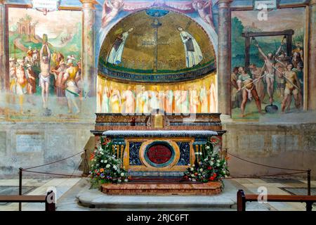 Cappella della SS. Primo e Feliciano nella chiesa di Santo Stefano al Monte Celio, Roma, Italia Foto Stock