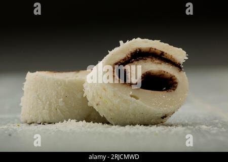 Turkish Delight. Bellissime immagini isolate di dolci turchi. dolcetti turchi. Cubetti di gelatina al mastice (delizia greca turca) Foto Stock