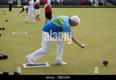 Bowling maschile ai campionati nazionali Aviva 2023, Leamington Spa, Warwickshire, Inghilterra, Regno Unito Foto Stock