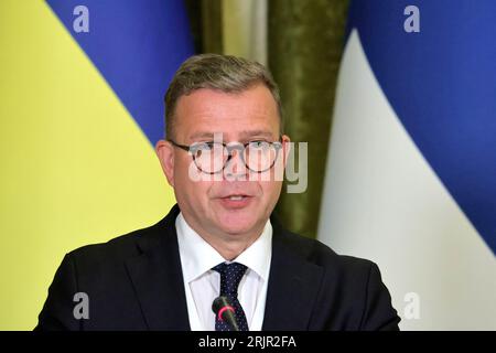 Kiev, Ucraina. 23 agosto 2023. KIEV, UCRAINA - 23 AGOSTO 2023 - il primo ministro della Repubblica di Finlandia Petteri Orpo partecipa a un briefing congiunto con il presidente dell'Ucraina Volodymyr Zelenskyy, Kiev, capitale dell'Ucraina. Credito: Ukrinform/Alamy Live News Foto Stock