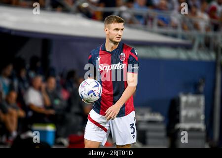 Bologna, Italia. 21 agosto 2023. Ritratto di Stefan Posch a Bologna durante il Bologna FC vs AC Milan, partita di serie A A Bologna, 21 agosto 2023 crediti: Agenzia fotografica indipendente/Alamy Live News Foto Stock