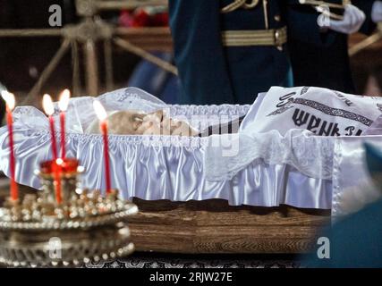 Trauerfeier für Boris Jelzin RUS in der Christ Erlöser Kathedrale in Moskau PUBLICATIONxNOTxINxCHN Foto Stock