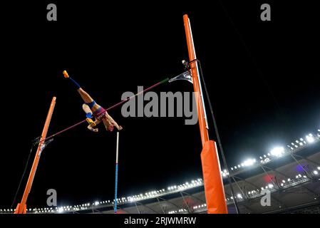 Sandi Morris USA in azione nella finale femminile Pole Vault il quinto giorno dei Campionati mondiali di atletica leggera presso il National Athletics Centre di Budapest, Ungheria. Data foto: Mercoledì 23 agosto 2023. Foto Stock