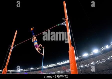 Sandi Morris USA in azione nella finale femminile Pole Vault il quinto giorno dei Campionati mondiali di atletica leggera presso il National Athletics Centre di Budapest, Ungheria. Data foto: Mercoledì 23 agosto 2023. Foto Stock