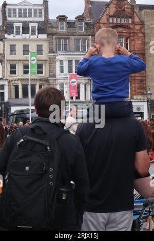 Edimburgo Scozia 23 agosto 2023 Edinburgh City Centre durante il festival marginale. Edimburgo Scozia ©Ged Noonan/Alamy Foto Stock