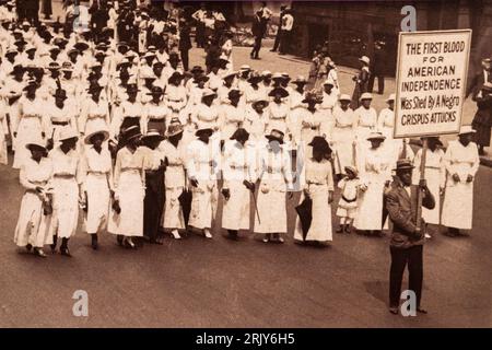 Parata silenziosa di protesta a New York contro la East St Rivolte di Louis 1917 Foto Stock